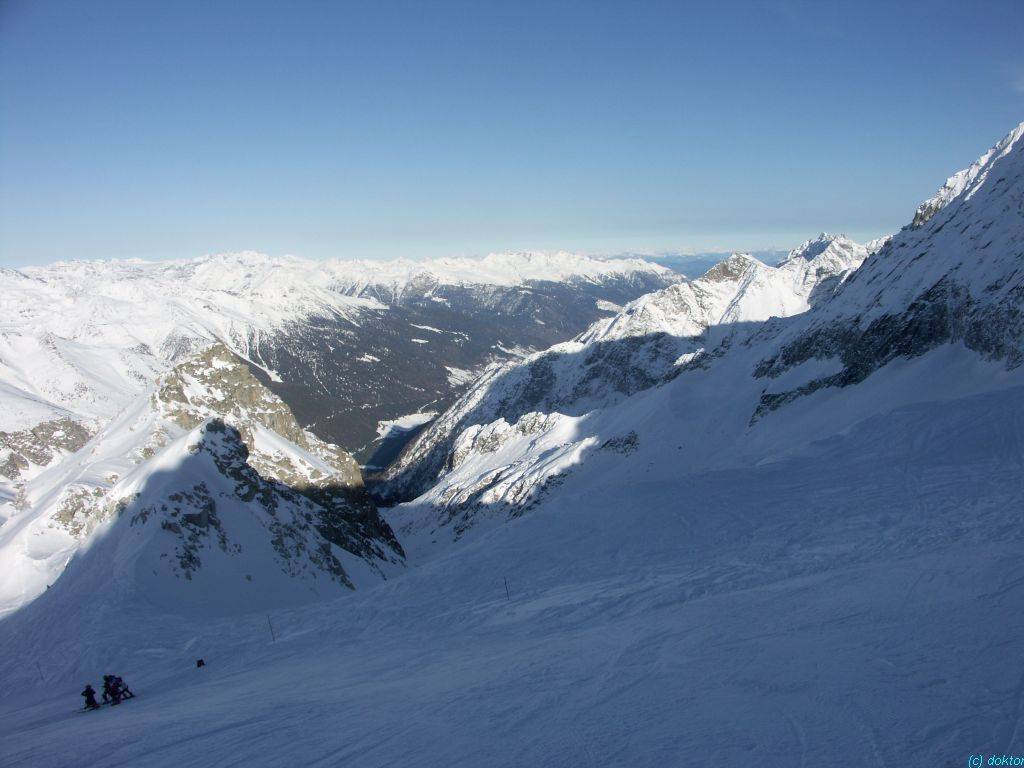 Dal�� sn�mek