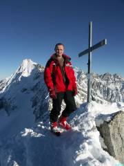 041205_Passo_Tonale_Doktor_071 * ASCII * 768 x 1024 * (147KB)