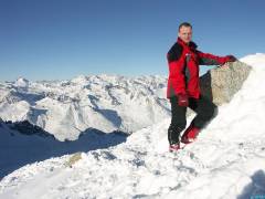041205_Passo_Tonale_Doktor_080 * ASCII * 1024 x 768 * (141KB)
