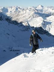 041205_Passo_Tonale_Doktor_081 * ASCII * 768 x 1024 * (151KB)
