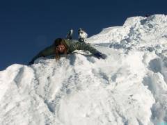 041205_Passo_Tonale_Doktor_101 * ASCII * 1024 x 768 * (130KB)