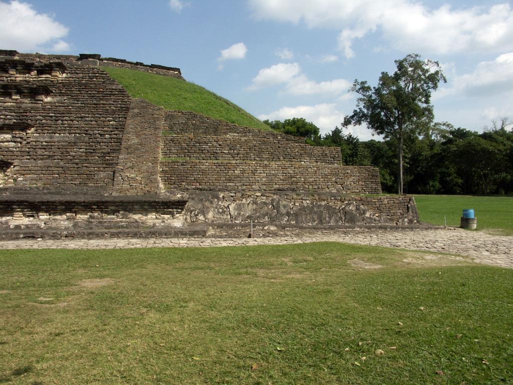 100301_Tajin_008.jpg