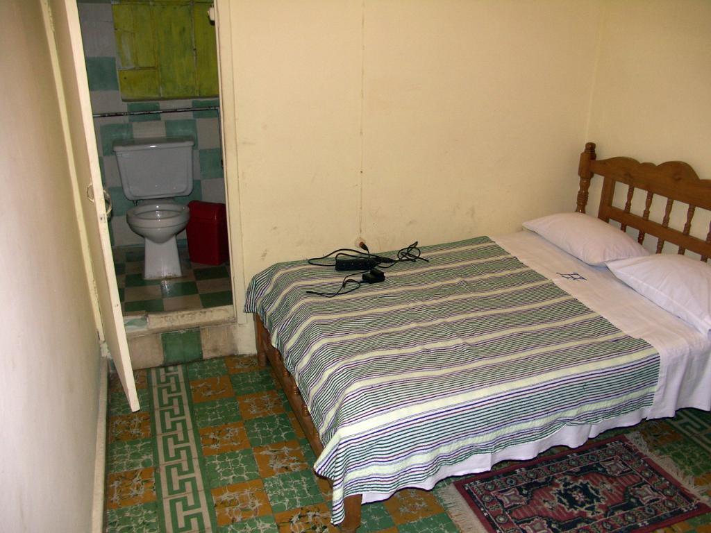 100301_Tajin_143.jpg
